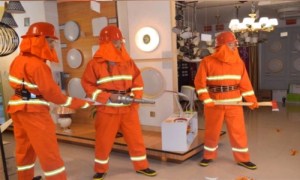 中岳店发展第三季度全员应急接济演练