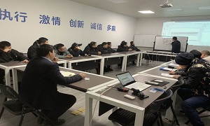 星南方店发展消防知识培训